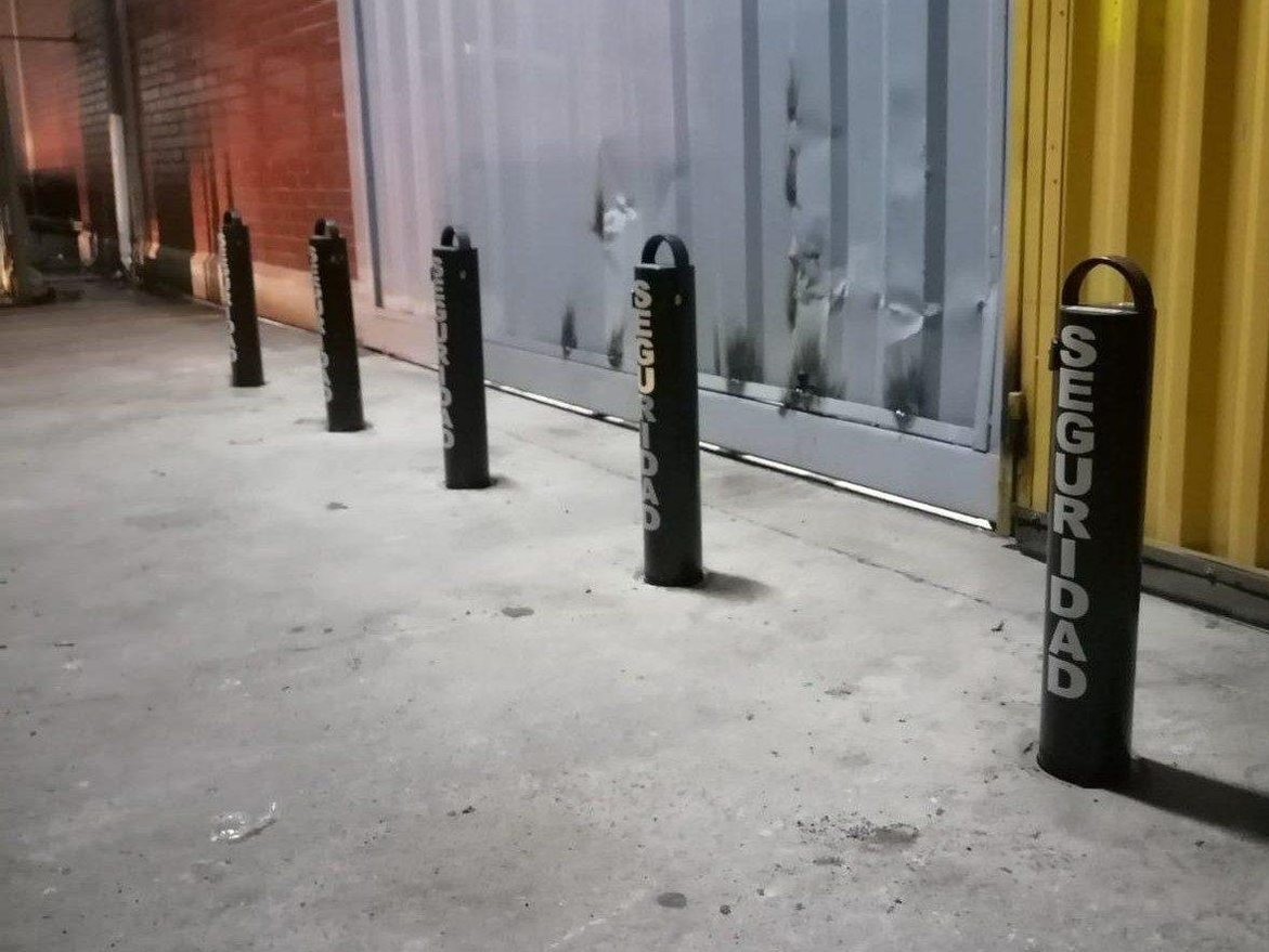 Pilonas fijas de alta resistencia